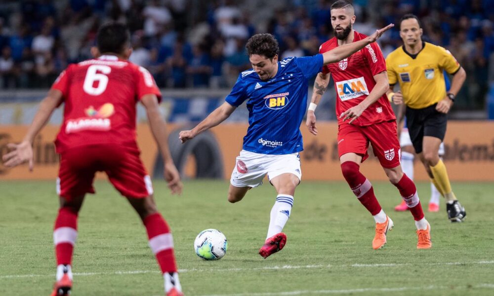 CRB x Cruzeiro prováveis escalações desfalques onde assistir