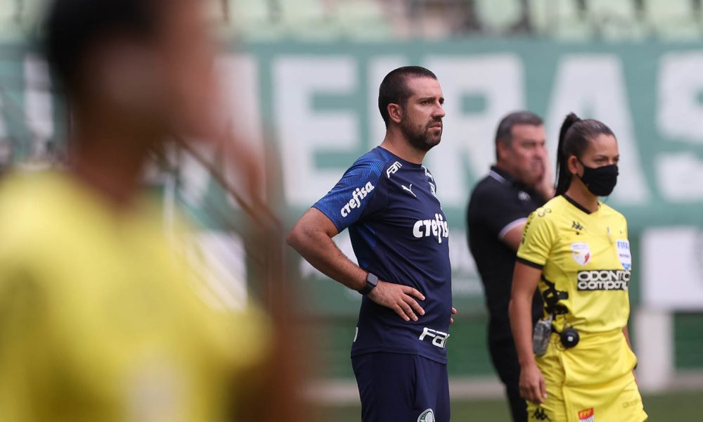 Jo O Martins Auxiliar De Abel Ferreira Elogia A Base E Gol Merecido