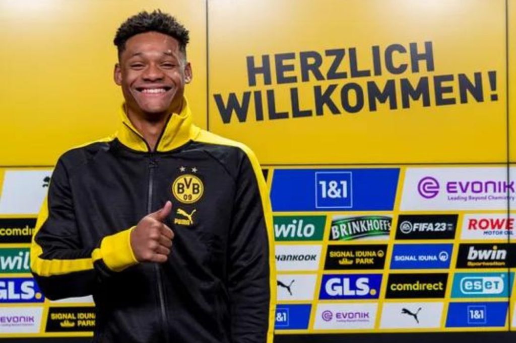 Borussia Dortmund Anuncia Duranville Jovem Talento Belga De 16 Anos