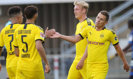 Com show de Sancho, Borussia Dortmund goleia o Paderborn e se mantém na briga pelo título da Bundesliga (Créditos: Divulgação/Borussia Dortmund)