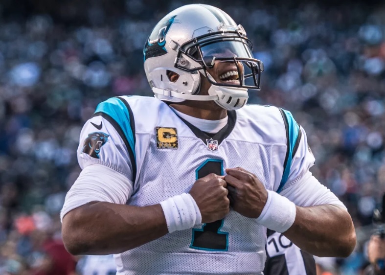 Cam Newton foi MVP pelos Panthers (Créditos: Divulgação/Carolina Panthers)