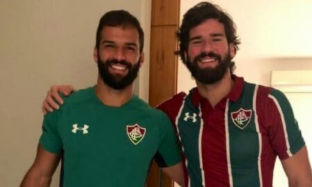 Torcedores zoam o Flamengo por vices para os irmãos Becker: "Eles tremem" (Foto: Lucas Merçon /Fluminense)