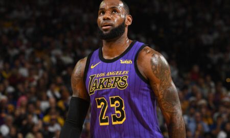 LeBron James pelo Los Angeles Lakers