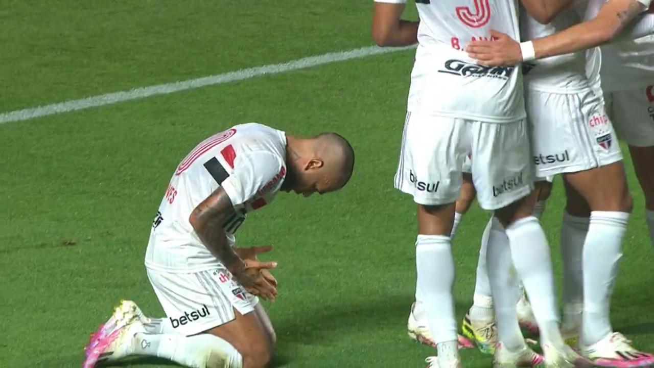 Daniel-Alves-vitória-São-Paulo-Fortaleza