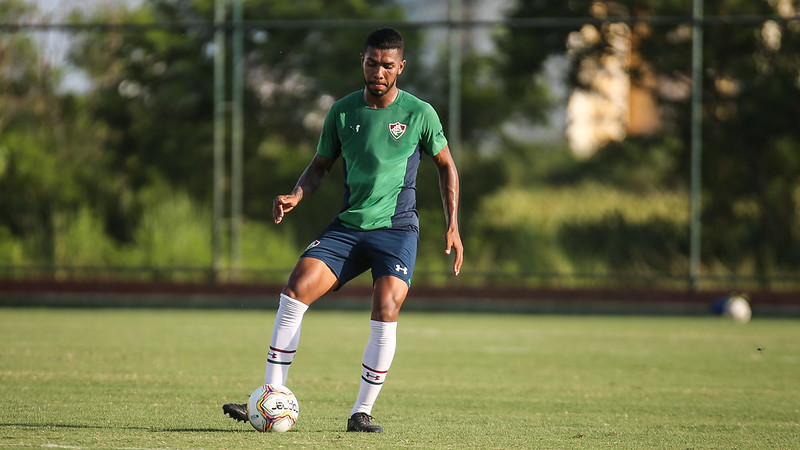 Higor-zagueiro-Fluminense-Lucas-Merçon-FFC