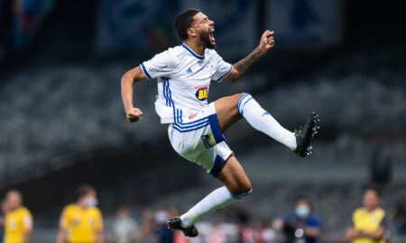 Filipe Machado é o terceiro jogador que mais finaliza no Cruzeiro