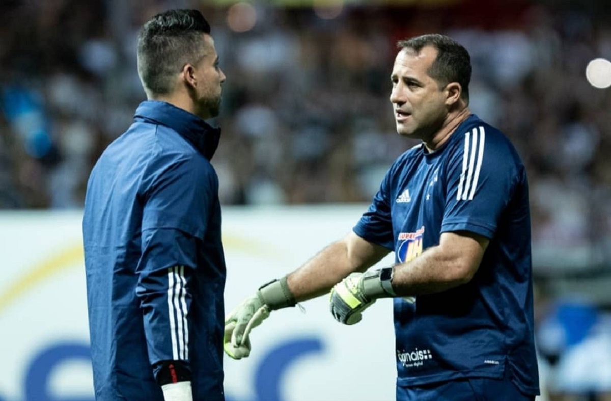 Com chegada de Felipão, preparador de goleiros Léo Taná deixa o Cruzeiro