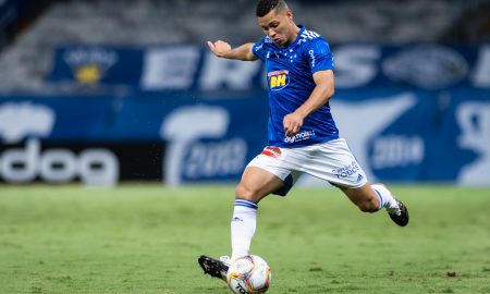 Matheus Pereira retorna para o jogo contra o Confiança, após cumprir suspensão
