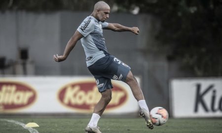 Fernando Pileggi faz avaliação da estreia no Santos e comenta: 'Momento único da minha vida'