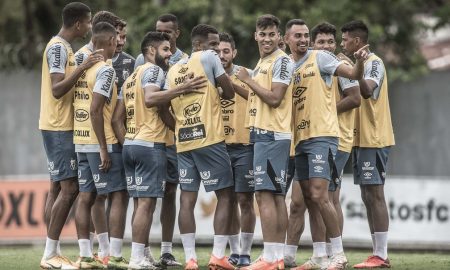 Cuca esboça escalação do Santos para jogo contra Ceará com duas ausências; confira!