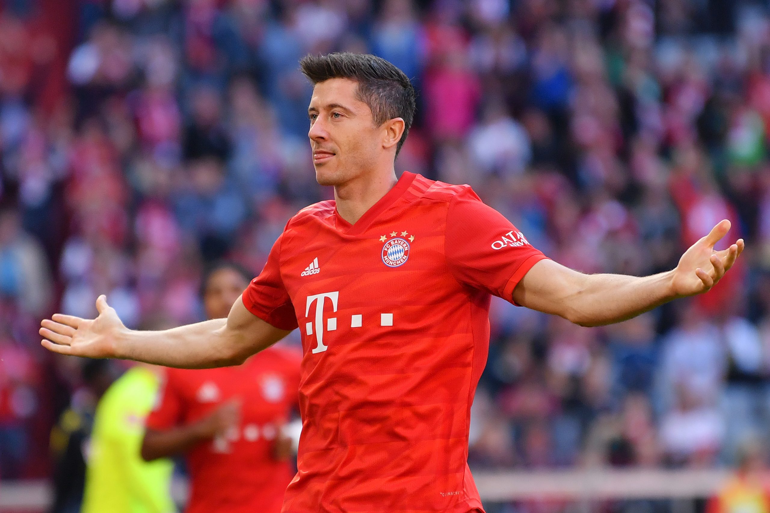 Lewandowski, o melhor jogador do mundo em 2020. O 1º polonês na