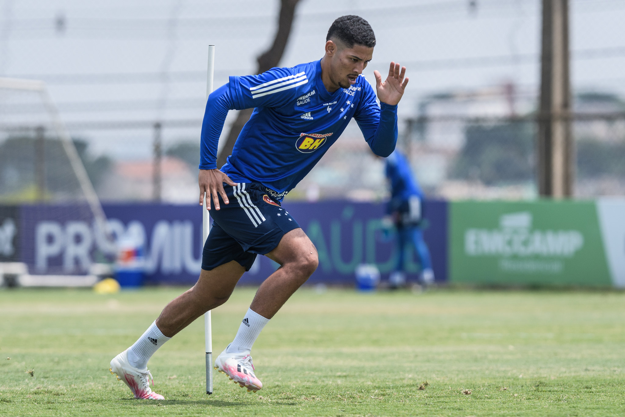 Zé Eduardo se acerta com ABC de Natal e aguarda 'ok' do Cruzeiro para selar negócio