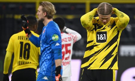 Borussia Dortmund tropeça de novo e fica só no empate contra lanterna do Alemão. Haaland lamenta. (Photo by INA FASSBENDER/POOL/AFP via Getty Images)
