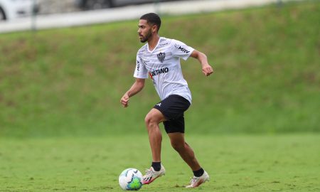 Com empréstimo chegando ao fim, Calebe revela desejo de permanecer no Atlético-MG para disputar a Libertadores