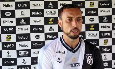 Paulo Sérgio quer jogar como centroavante na Ponte Preta