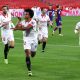 Koundé comemora o gol do Sevilla diante do Barcelona