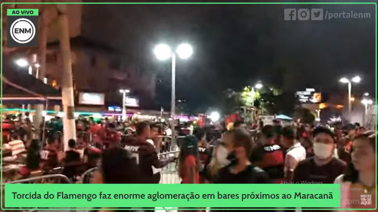Torcida do Flamengo provoca grandes aglomerações no Rio de Janeiro
