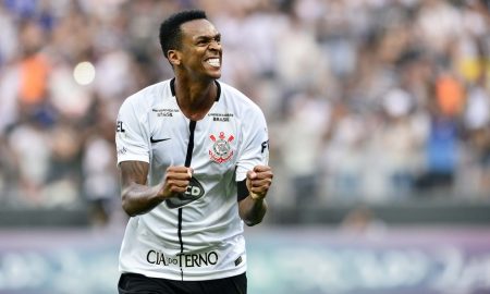 Corinthians foi condenado pela FIFA a pagar R$ 3,4 milhões de dólares