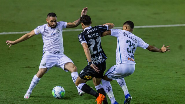 Santos e Corinthians fizeram clássico importante