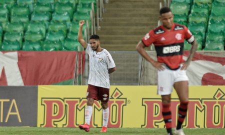Igor Julião marca gol do clássico