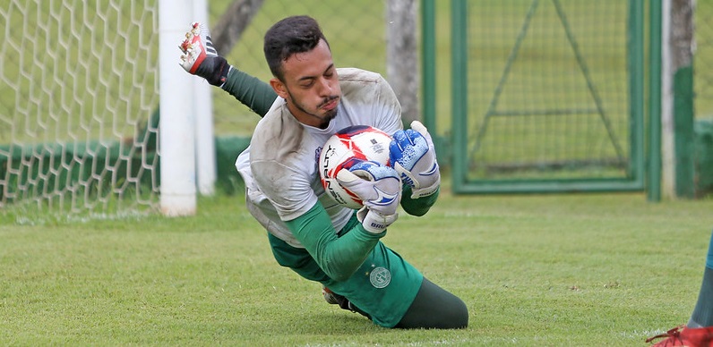 Com fratura no dedo, goleiro Lucas Cardoso desfalca o Guarani no início do  Campeonato Paulista, guarani