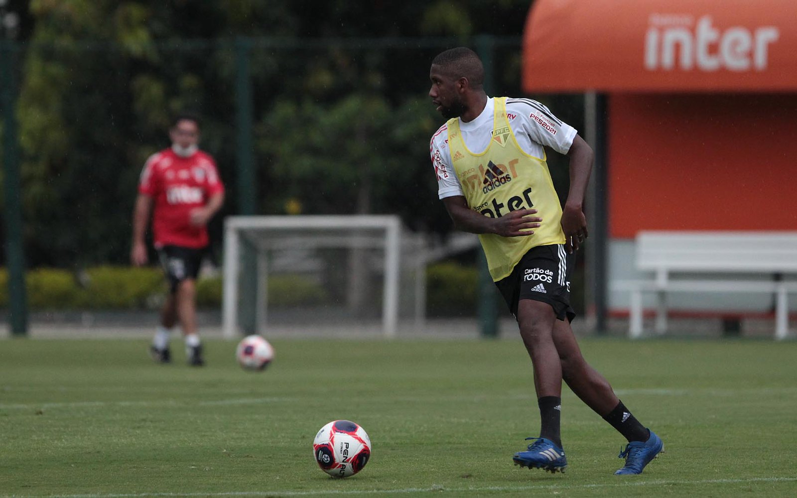 Revelado pelo São Paulo, Toró pode defender as cores do Bahia em 2021