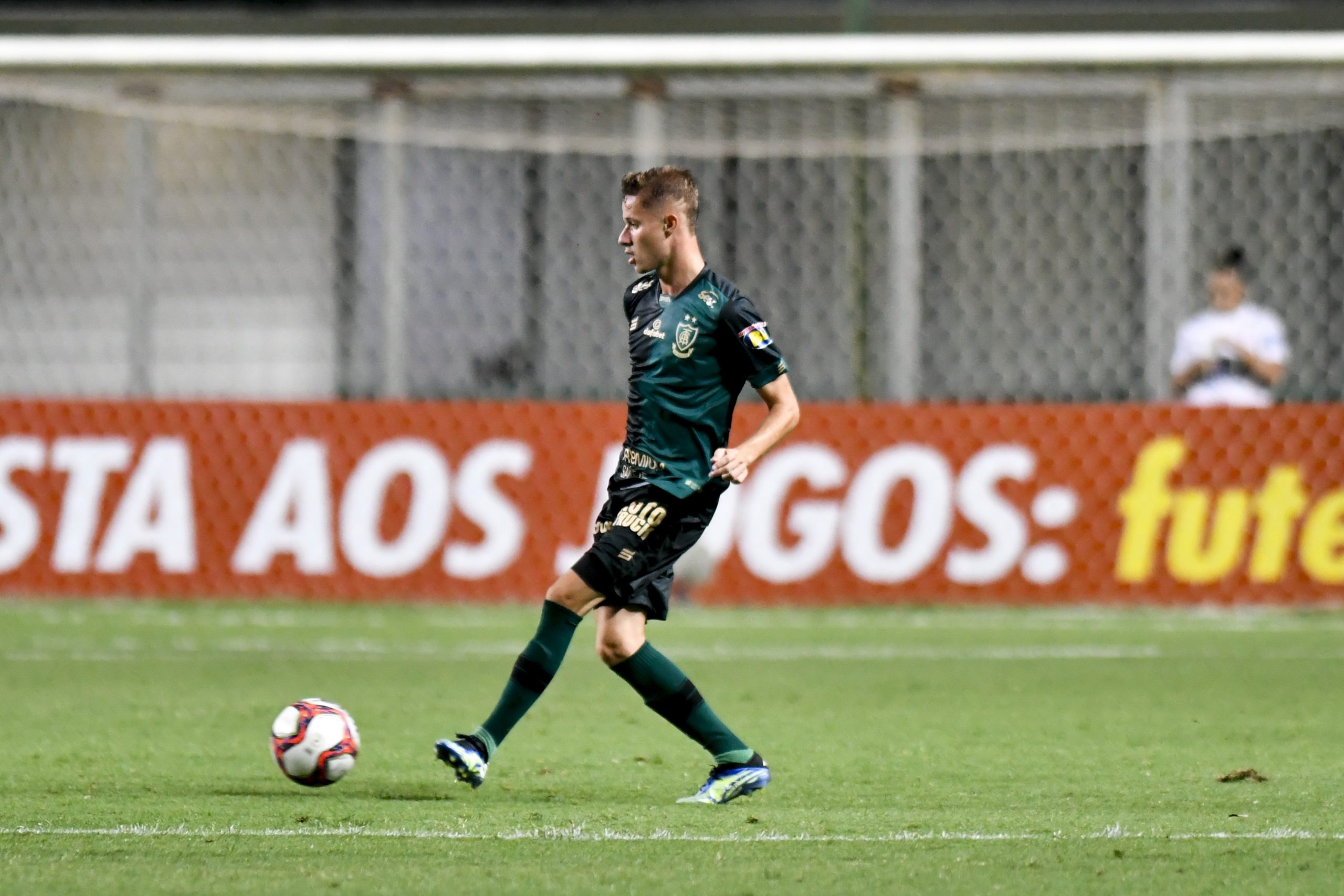 FMF altera quatro jogos do América-MG no Mineiro; veja detalhes