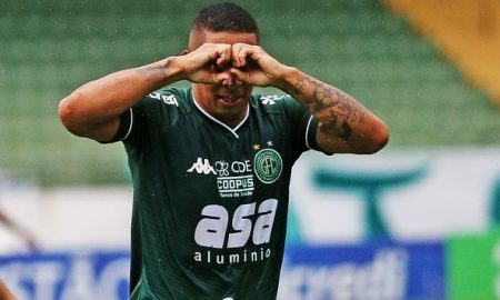 Rafael Costa quebra jejum de 16 jogos e ganha força no Guarani