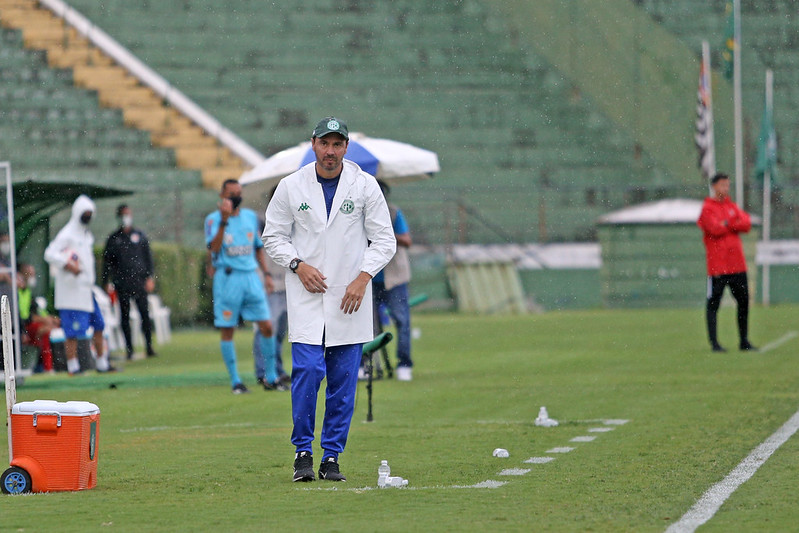 Allan Aal mantém aberta luta pela titularidade na lateral-direita do Guarani