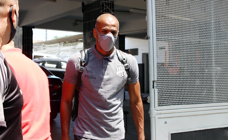 Ruan Renato cobra entrega da Ponte Preta contra o Botafogo-SP