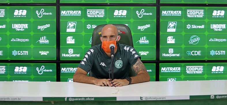 Éder Sciola cobra nova postura do Guarani para atacar