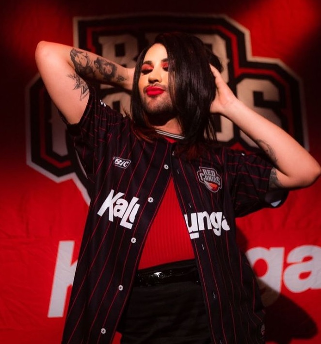 Samira Close: A primeira drag gamer do Brasil