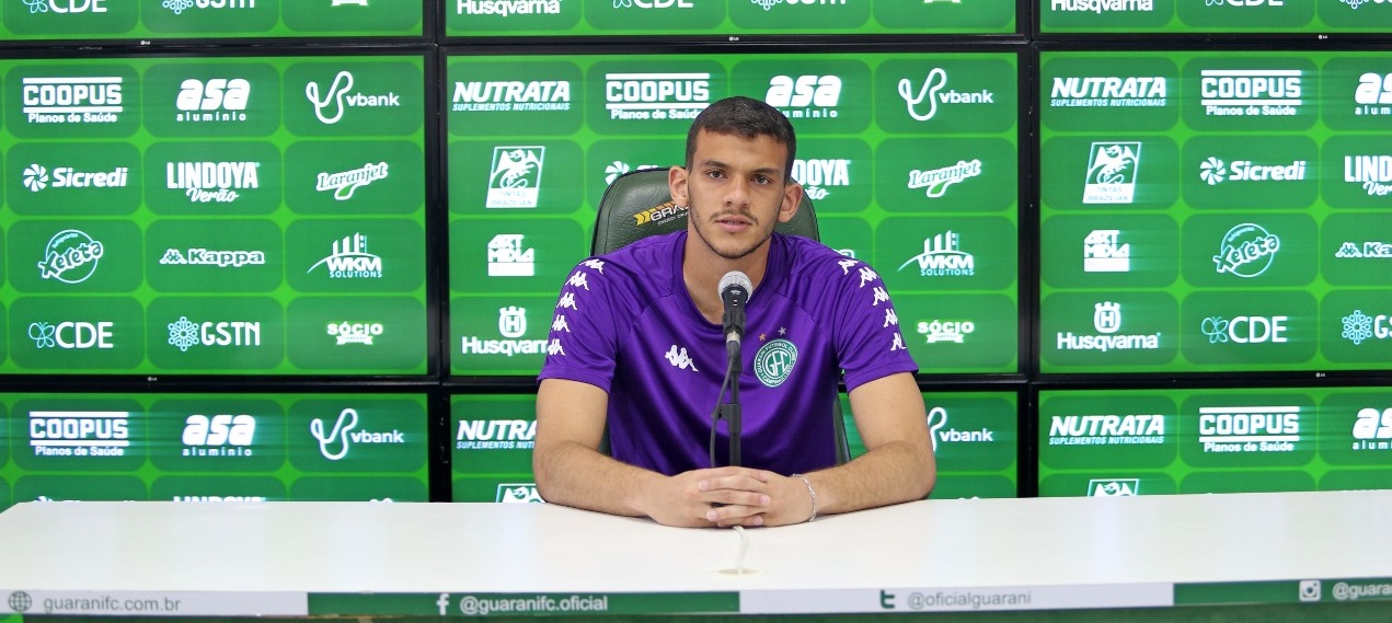 Gabriel Mesquita, goleiro do Guarani lamenta pausa do Paulistão