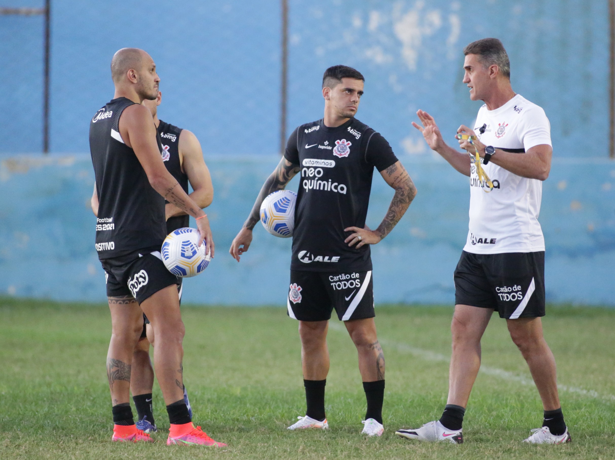 Futebol do Corinthians desagrada Mancini