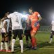 Jogadores do Corinthians comemoram classificação e invencibilidade