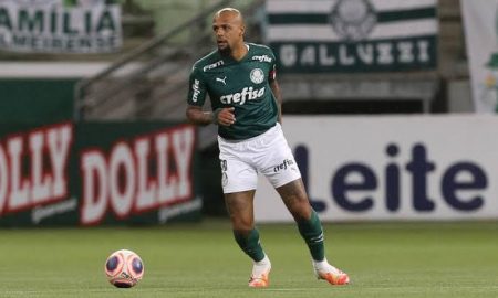 Felipe Melo jogando pelo Palmeiras