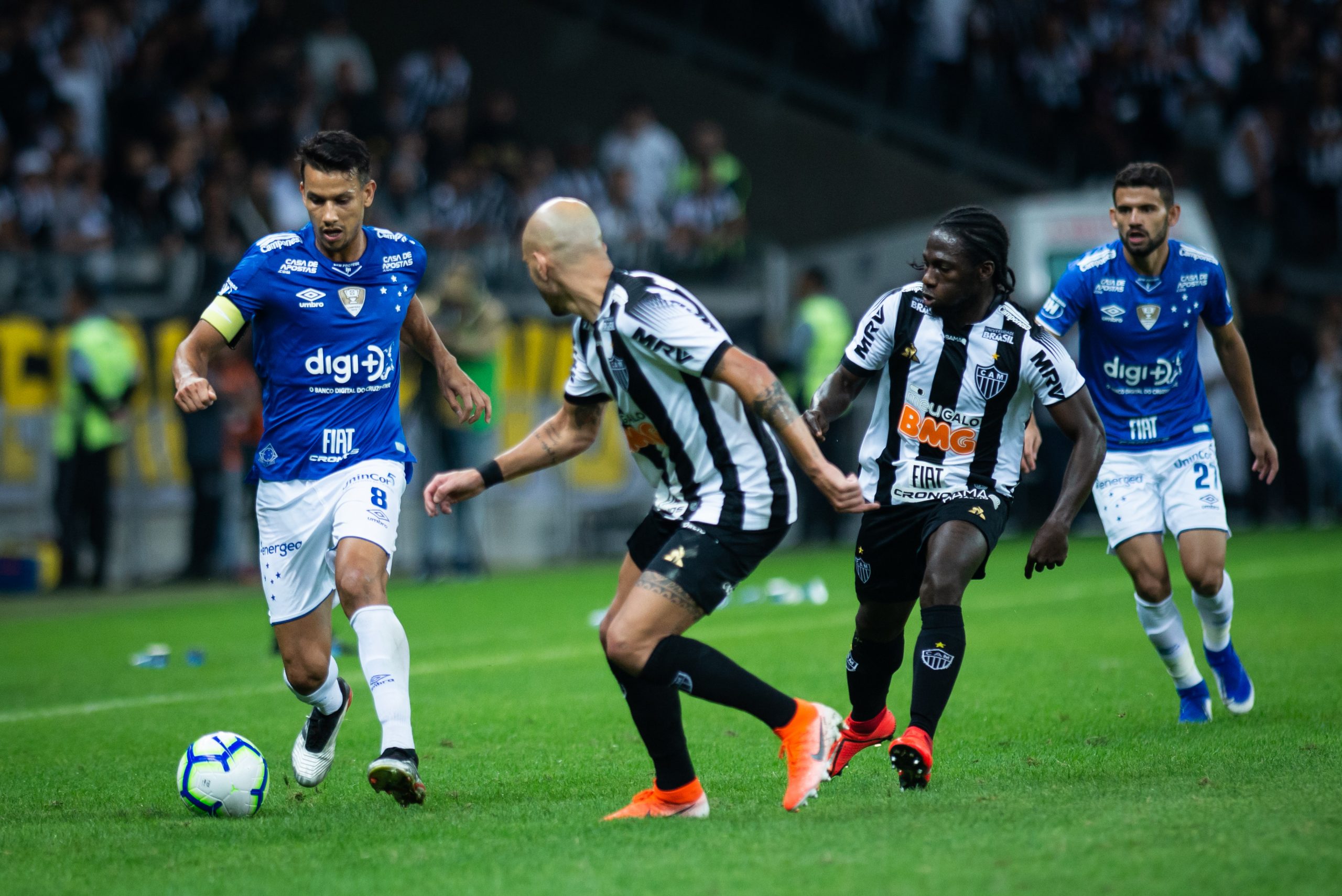 O Atlético-MG não tomou conhecimento do Cruzeiro e venceu por 3 a 0. G