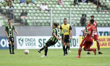 Com gols de Rodolfo e Ademir, América-MG venceu a Tombense na última partida entre as equipes