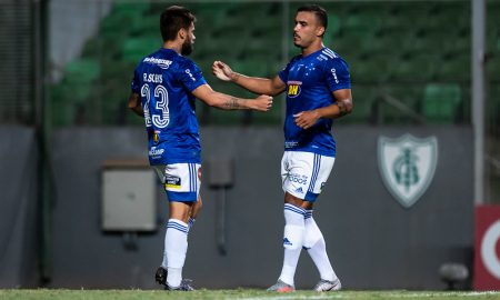 Sóbis, Pottker ou ambos: quem deve ser o titular do Cruzeiro contra o América-MG?