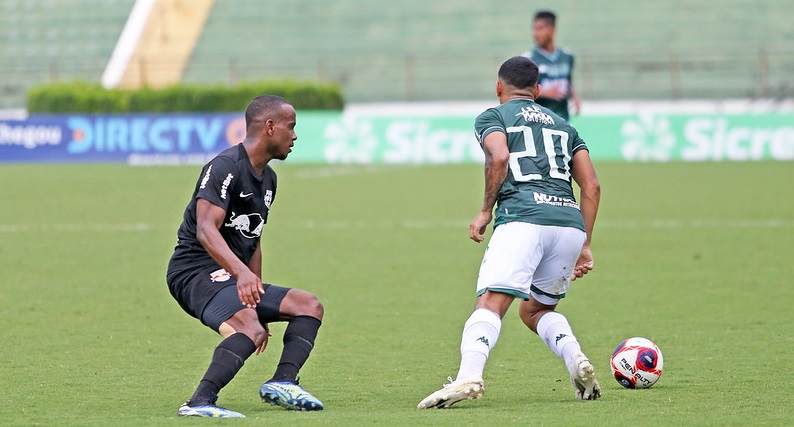 Defensores lideram troca de passes no Guarani pelo Campeonato Paulista