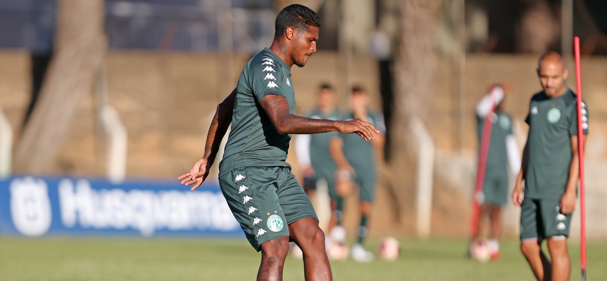 Terceiro cartão tira Rodrigo Andrade de ação no Guarani ante Santo André