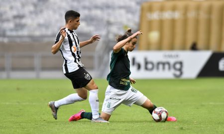 Derrota no clássico derruba série invicta do América-MG em jogos fora de casa; veja números