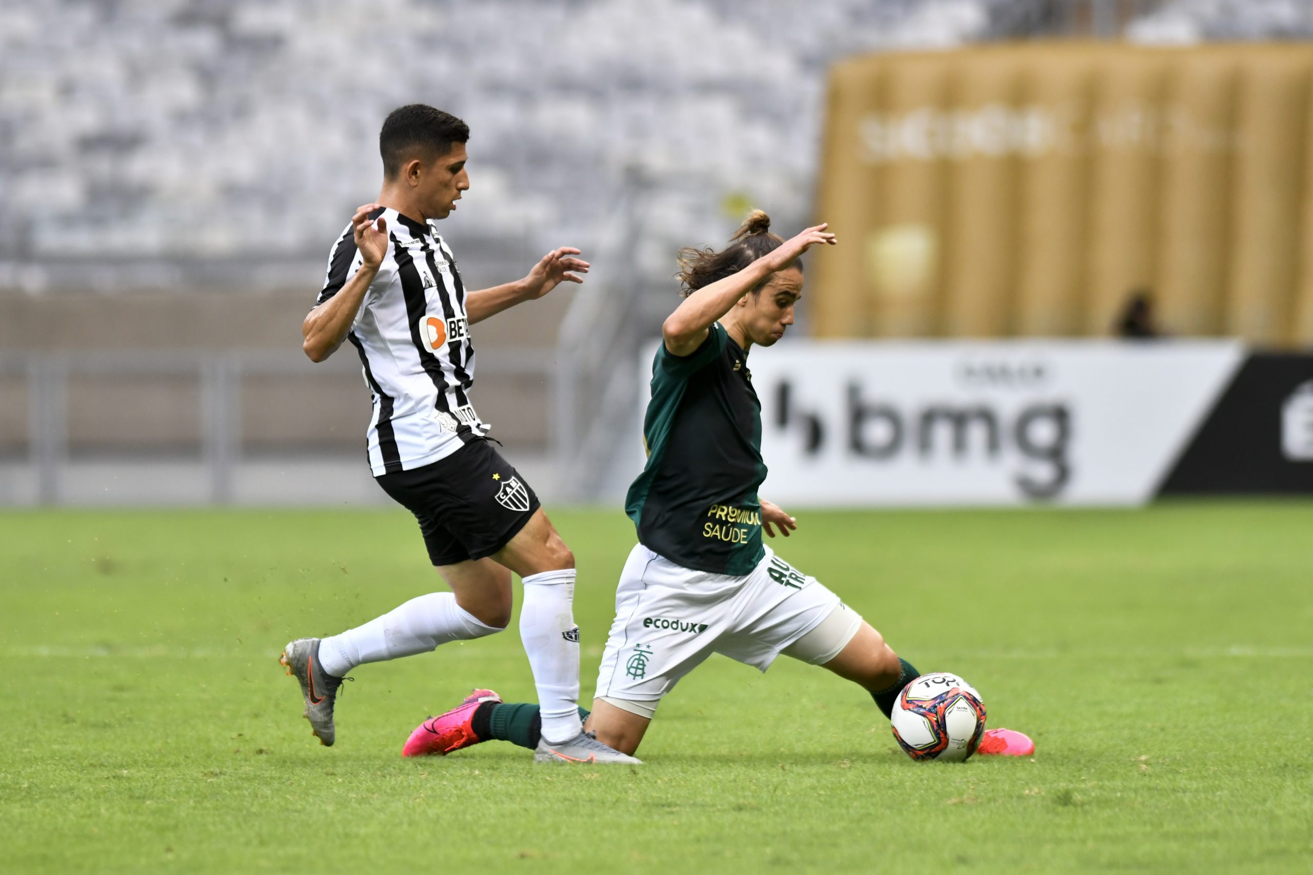 Derrota no clássico derruba série invicta do América-MG em jogos fora de casa; veja números