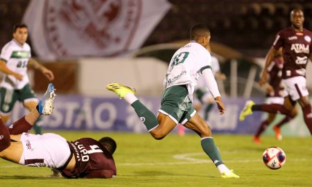 Em dois jogos, Davó bate assistências de primeira passagem no Guarani