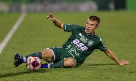 Aal apoia Mateus Ludke após revés do Guarani: 'Muita condição de ajudar'