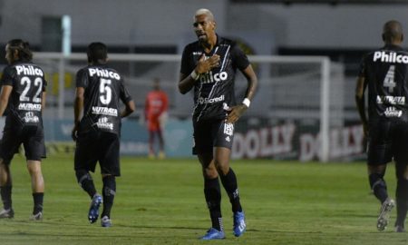 Decisivo, João Veras anota dois gols pela primeira vez na Ponte Preta