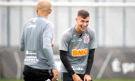 Corinthians Timão Lucas Piton Fábio Santos