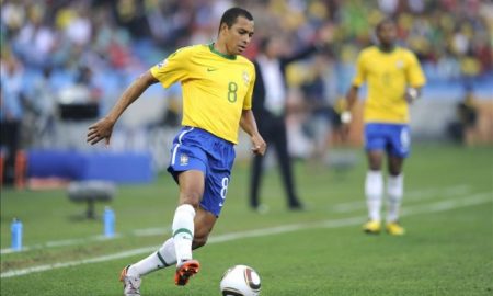 Gilberto Silva relembra momentos no Galo e Coelho se diz neutro na final do Mineiro: 'Fazem parte da minha vida'