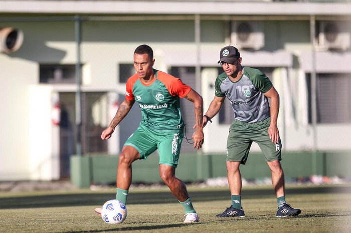 Novo reforço do Juventude fala sobre a Série A