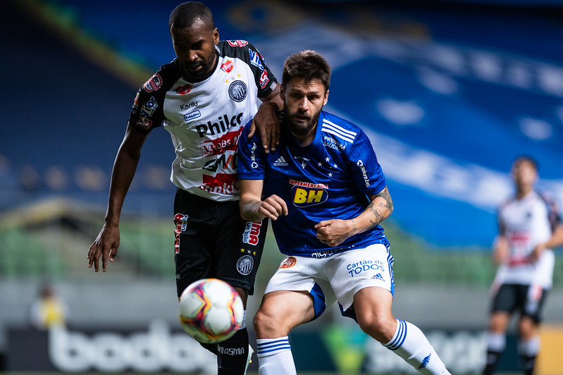 Confira o desempenho na temporada dos 19 adversários do Cruzeiro na Série B